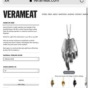 Verameat Hand of god necklace